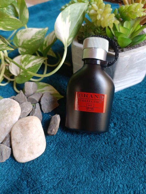 Brand Collection 018 - Inspiração HUGO BOSS JUST DIFFERENT (Masculino) - 25ml